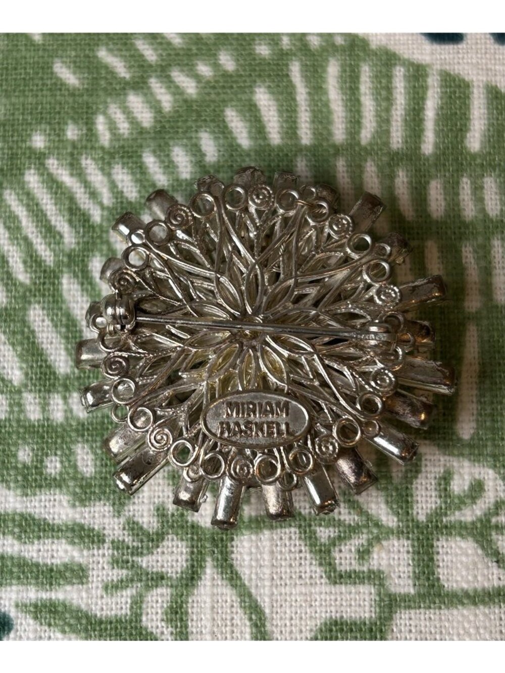 Miriam Haskell Brooch 1950’s Silver Tone Black Crystal Flower Vintage Pin Glam - Picture 3 of 3